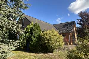 Bungalow mit 106 m² Wohnfläche in Brokstedt – Die vollständige Adresse der Immobilie erhältst du vom Anbieter., 24616 Brokstedt – Vorschaubild 2
