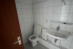 Schöne DG-Wohnung mit Blick ins Grüne! WBS erforderlich! – Kyffhäuserstraße 3, 46149 Schwarze Heide, Oberhausen – Vorschaubild 11