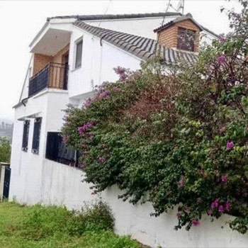 FREISTEHENDES HAUS ODER CHALET IN PICASSENT
