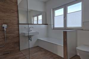 Erstbezug nach Renovierung: Hochwertige 2-Zi Wohnung in Dreieich Dreieichenhain