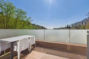Penthouse mit jungem Baujahr, moderner Ausstattung und herrlicher Waldsicht – Die vollständige Adresse der Immobilie erhältst du vom Anbieter., 65207 Rambach, Wiesbaden – Vorschaubild 9