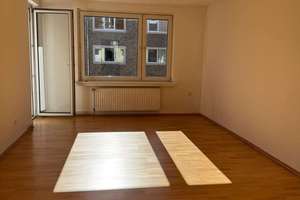 Moderne 3-Zimmerwohnung mit Balkon und Einbauküche in zentraler Lage von Hannover – Angerstraße 18, 30161 Oststadt, Hannover – Vorschaubild 1