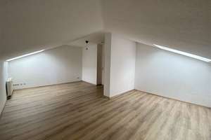 sehr zentrale 3 Zimmer-Dachgeschoss-Whg.* hell*  Laminat* innenl. Küche* Bad mit Wanne* – 4109 Zentrum-West, Leipzig – Vorschaubild 13