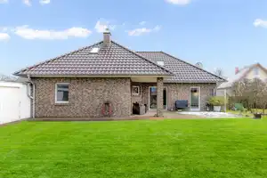 Ein Zuhause zum Verlieben – modern, energieeffizient und bereit für Ihre Zukunft! – Stade (Kreis) – Vorschaubild 2