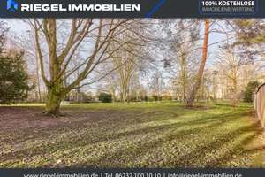 Sie hier? Wir auch! Wohnidyll direkt am Herzogenriedpark: Bungalow mit Wintergarten & 2 Bädern & TG. – Die vollständige Adresse der Immobilie erhältst du vom Anbieter., 68169 Neckarstadt-Ost/Wohlgelegen, Mannheim – Vorschaubild 6