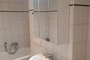 Sanierte 2-Zimmer-Wohnung im 2. OG in Chemnitz-Schloßchemnitz – Pleißbachstraße 1, 9113 Schloßchemnitz, Chemnitz – Vorschaubild 8