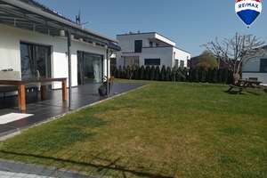 Moderner Bungalow mit ausgebautem Dachgeschoss in familienfreundlicher Lage von Melle – Die vollständige Adresse der Immobilie erhältst du vom Anbieter., 49324 Melle – Vorschaubild 1