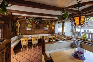 RE/MAX*TOP ANGEBOT!* Wohnen & Arbeiten unter einem Dach! Gasthaus mit 2 großen Wohnungen – Zollernalbkreis – Vorschaubild 9