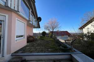 Vielseitiges Mehrfamilienhaus in hervorragender Wohnlage – Die vollständige Adresse der Immobilie erhältst du vom Anbieter., 78597 Irndorf – Vorschaubild 11