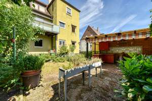 +++ komplett leer - freistehendes 3-Familien-Haus - bequeme Lage - Doppel-GA & Garten +++ – Bietigheimer Straße 26, 70435 Zuffenhausen-Mitte, Stuttgart – Vorschaubild 5