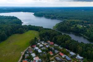 Eigentumsland & Wasserzugang: Zwei Ferienbungalows in purer Natur – Bungalowsiedlung  15, 17255 Wustrow – Vorschaubild 4