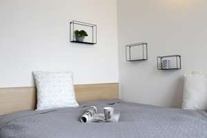Hochwertig möbliertes Apartment inkl. WLAN/MagentaTV, Fußbodenheizung, Parkett – Riemenschneiderstr 10, 53175 Hochkreuz, Bonn – Vorschaubild 6