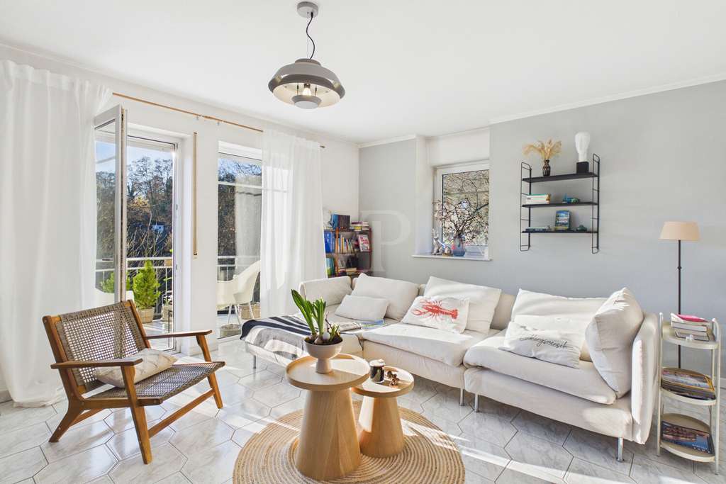 Immobilie in Aschaffenburg - Lichtdurchflutete 3-Zimmer-Wohnung mit viel Raum für neue Lieblingsmomente - Bild 1