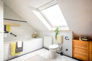 KEINE KÄUFERPROVISION Tolle Maisonettewohnung mit Balkon, Garten und Garage in Bielefeld Schildesche – Die vollständige Adresse der Immobilie erhältst du vom Anbieter., 33611 Schildesche, Bielefeld – Vorschaubild 21