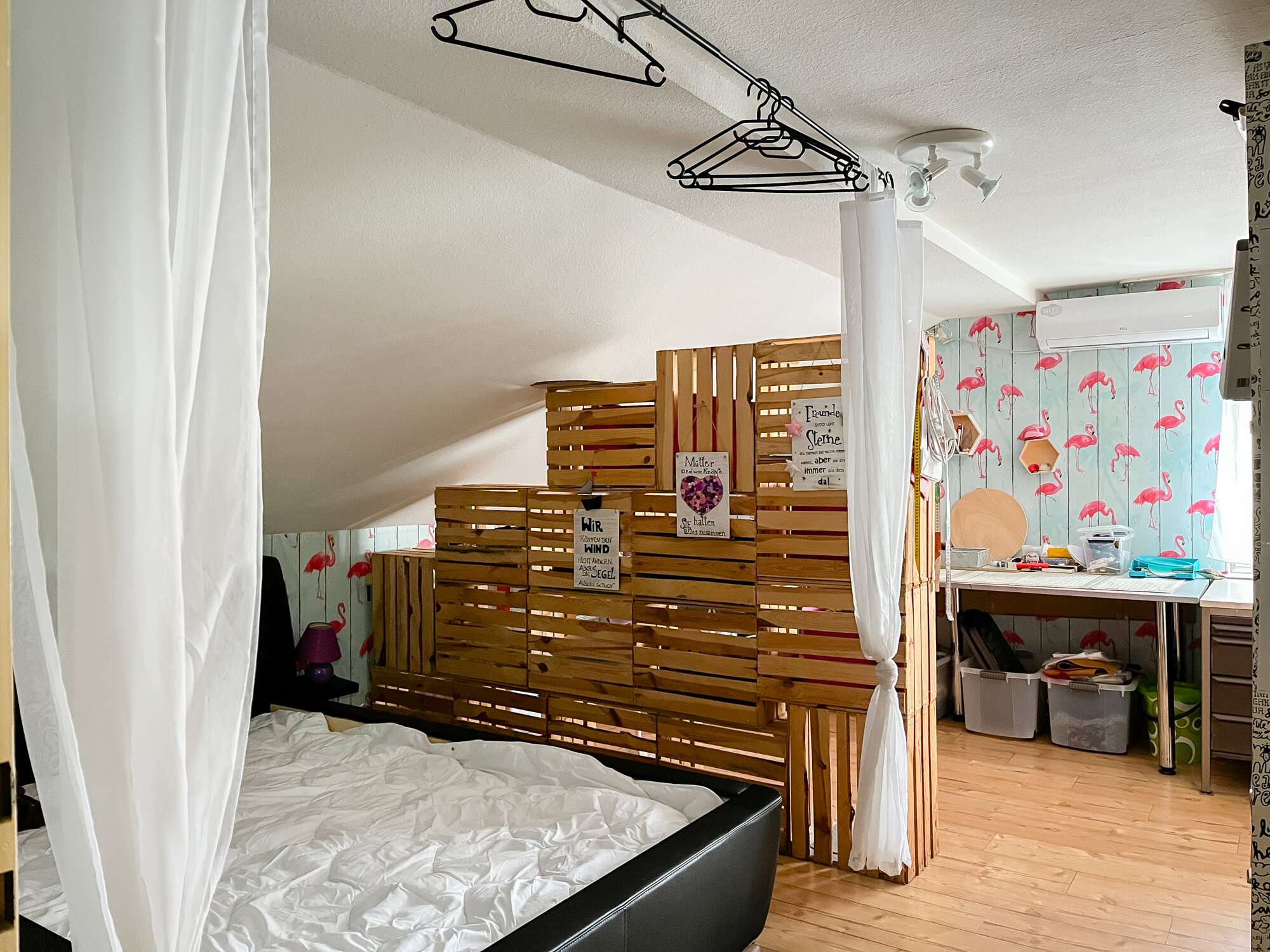 Immobilie in Höpfingen - Wohnen mit Perspektive: Zweifamilienhaus mit Pool, Terrassen und viel Platz für Familie & Zukunft - Bild 3