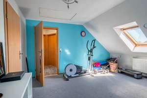 Guter Grundriss, viel Platz und naturnah: Dieses Einfamilienhaus ist Wohnen im Norden pur. – Die vollständige Adresse der Immobilie erhältst du vom Anbieter., 25855 Haselund – Vorschaubild 54