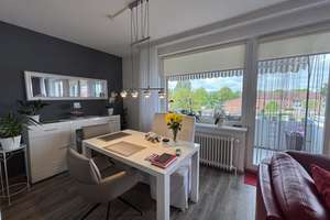 INNENSTADTLAGE - 3 -Zimmer-Wohnung mit Balkon und Garage. – Die vollständige Adresse der Immobilie erhältst du vom Anbieter., 24576 Bad Bramstedt – Vorschaubild 3