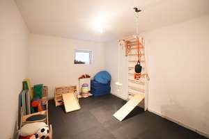 Großzügige DHH - 5-ZKB, Terrasse, Loggia und Garage in ruhiger Lage in Niederlahnstein – Die vollständige Adresse der Immobilie erhältst du vom Anbieter., 56112 Lahnstein – Vorschaubild 36