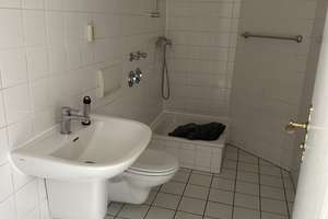 Property thumbnail 9