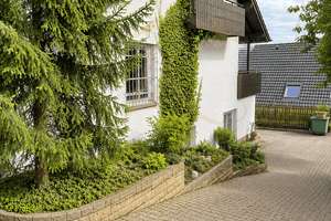 Das Haus am Baylerberg: schöner Wohnen in bester Lage – Die vollständige Adresse der Immobilie erhältst du vom Anbieter., 72070 Unterjesingen, Tübingen – Vorschaubild 8