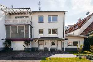 Ihr Wohnglück im Grünen - Zweifamilienhaus mit großem Grundstück, 2 Garagen & Apartment – Aschaffenburg (Kreis) – Vorschaubild 3