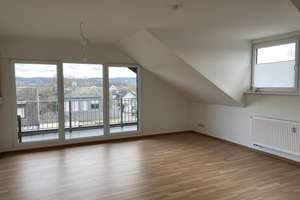 schöne  2-Zimmer DG Wohnung mit Balkon und Aussicht – Die vollständige Adresse der Immobilie erhältst du vom Anbieter., 56070 Kesselheim, Koblenz – Vorschaubild 4