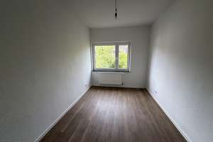 Helle 3 Zimmerwohnung mit Balkon in Köln-Mülheim - bitte keine Anrufe – Rixdorfer Str. 5, 51063 Mülheim (Ortsteil), Köln – Vorschaubild 2
