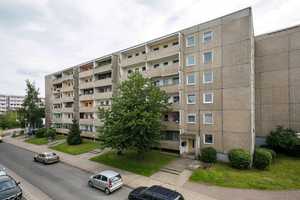 Diese Wohnung sucht neue Mieter! Termin vereinbaren! – Johannes-Paul-Thilman-Str. 10, 1219 Dresden – Vorschaubild 1