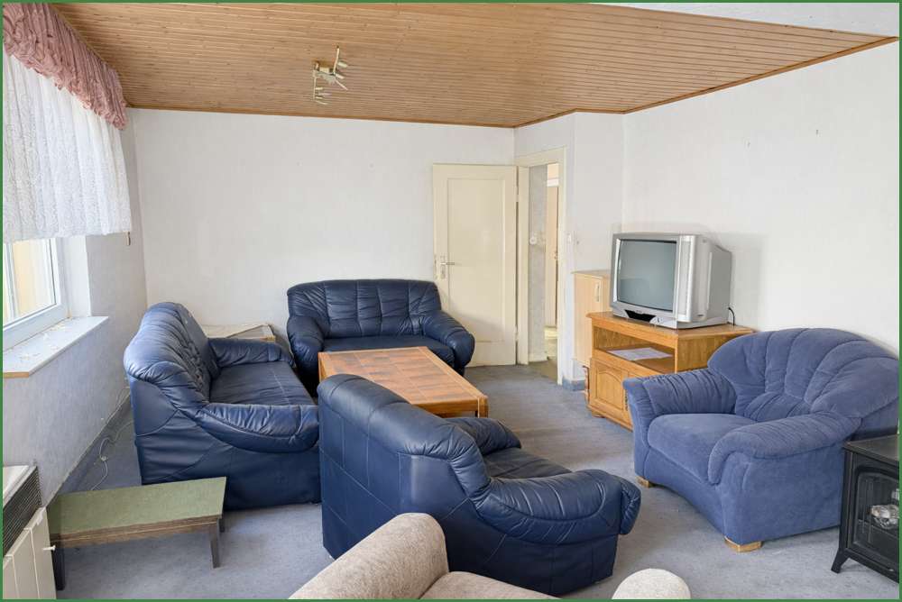 Immobilie in Burscheid - SANIERUNGSOBJEKT: DHH - Garagen - wohnliches Gartenhaus - in Burscheid - Hammerweg - Bild 7