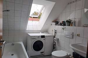 Sonnige 3 Zi.- Dachgeschosswohnung mit Balkon – 84028 Peter und Paul, Landshut – Vorschaubild 5