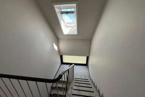 Provisionsfrei: 4-Zimmer-Dachgeschosswohnung mit Südbalkon & Garagenstellplatz in Schwachhausen – Scharnhorststraße -, 28211 Radio Bremen, Bremen – Vorschaubild 22