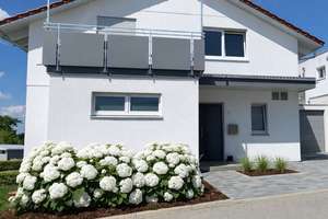 Modernes Einfamilienhaus in ruhiger Lage Ellwangen, hochwertig ausgestattet & sofort zum Wohlfühlen