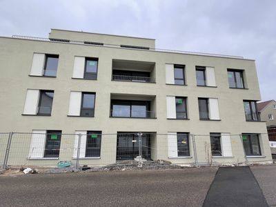 Exklusive 3,5 Zimmer Neubauwohnung (1. OG) in ruhiger Wohngegend von Gerlingen mit Einbauküche