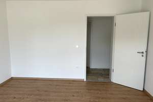 Neu renovierte 4-Zimmer-Wohnung in München-Langwied – Im Stocket 46, 81249 Lochhausen, München – Vorschaubild 3