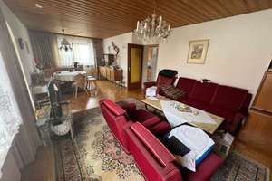 Schöne 4 Zimmerwohnung mit großen Balkon – Die vollständige Adresse der Immobilie erhältst du vom Anbieter., 81827 Waldtrudering, München – Vorschaubild 2