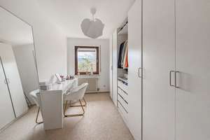 Attraktive 3-Zimmer-Wohnung mit Südbalkon in ruhiger Lage von Metzingen – Die vollständige Adresse der Immobilie erhältst du vom Anbieter., 72555 Metzingen – Vorschaubild 3