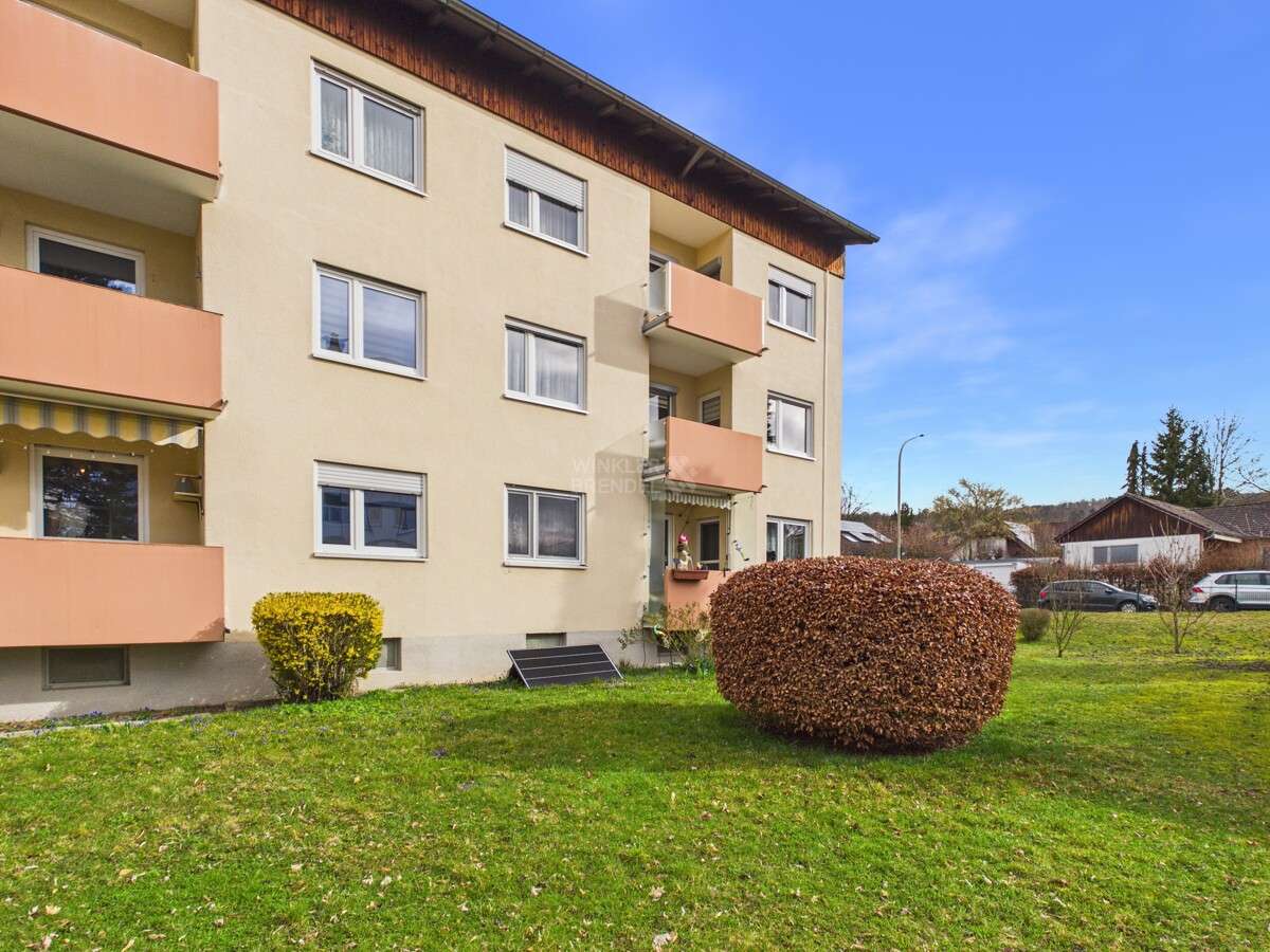 Geräumige 3-Zimmer-Wohnung mit Balkon im 2. OG in Bindlach, Bayreuth Kreis – Bild 3