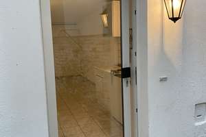Tolles Studentenapartment in der Südstadt! Souterrain. Eigener Innenhof! Duschbad! EBK. – Argelanderstraße 86, 53115 Südstadt, Bonn – Vorschaubild 2