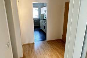Attraktive, helle 2 Zimmer Wohnung in Röthenbach – gute Anbindung und sofort einziehbar – Die vollständige Adresse der Immobilie erhältst du vom Anbieter., 90552 Röthenbach an der Pegnitz – Vorschaubild 2