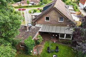 Charmantes Reihenendhaus mit Garten und grünem Blick  – Die vollständige Adresse der Immobilie erhältst du vom Anbieter., 26826 Weener – Vorschaubild 4