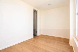 Einzigartig: 3-Zimmer-Wohnung im 10. Obergeschoss – Memminger Platz 4, 80997 Moosach-Bahnhof, München – Vorschaubild 9