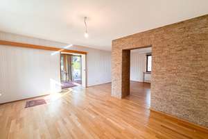 WOHNEN MIT AUSBLICK! Großzügiges Einfamilienhaus mit Wintergarten, Balkon und Sonnenterrasse – Die vollständige Adresse der Immobilie erhältst du vom Anbieter., 6567 Bad Frankenhausen/Kyffhäuser – Vorschaubild 5
