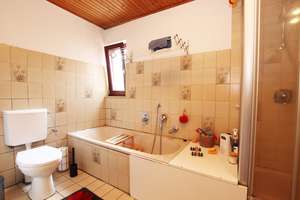 Einfamilienhaus BJ 1935 mit 132 m², 4 Zimmern, Terrasse & Garage in Klempau (renovierungsbedürftig) – Die vollständige Adresse der Immobilie erhältst du vom Anbieter., 23628 Klempau – Vorschaubild 9