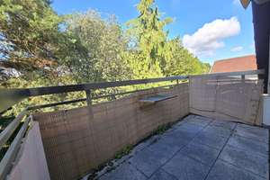 Charmante helle 2-Zimmer-Wohnung mit Balkon, hohen Decken und Einzelgarage in Stuttgart – Gosheimer Weg 21, 70619 Sillenbuch (Ortsteil), Stuttgart – Vorschaubild 11
