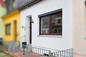 Reihenhaus mit Garten in einer Sackgasse in Bremen Gröpelingen zu verkaufen! Voll unterkellert! – Bremen – Vorschaubild 3
