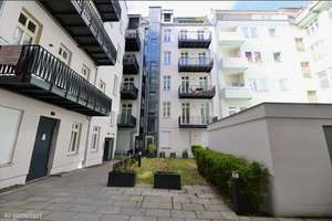 BESTLAGE NAHE KU'DAMM & KADEWE - WOHNEN & ARBEITEN ODER FÜR FAMILIE - MIT AUFZUG, TERRASSE & SAUNA – Nürnberger Straße 19 b. gg, 10789 Charlottenburg, Berlin – Vorschaubild 43