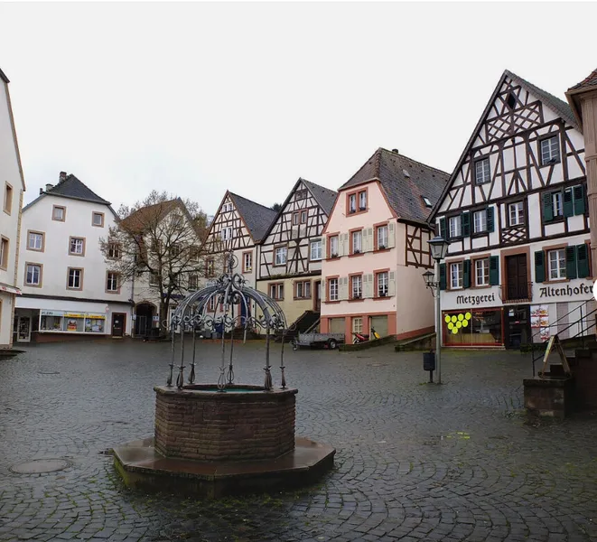 Altstadt-Rarität mit 421 m²: Wohnen & Gewerbe in 1A-Fußgängerzone, Neunkirchen Kreis – Bild 3