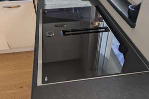 Sehr schöne, ruhige und helle 2-Zi.-Wohnung mit Balkon in Toplage Karlsfeld! KfW 55- Standard! – Blumenstr. 22, 85757 Karlsfeld – Vorschaubild 17