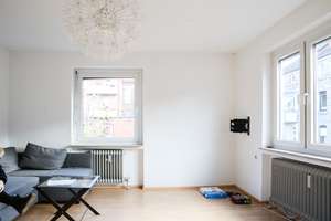 Helle 2-Zimmer-Wohnung im 2. OG in Stuttgart West