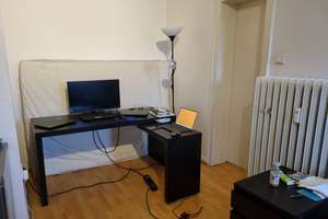 D- Derendorf +++Preiswerte 1 Zimmer, KDB,  Laminat, 32m²,BALKON  +++ – 40476 Golzheim, Düsseldorf – Vorschaubild 3